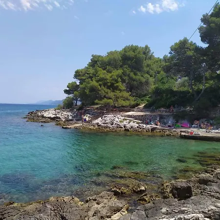 1st Line To Sea And Beach,quiet Area,private Parking,terrace With Sea View Apartment *