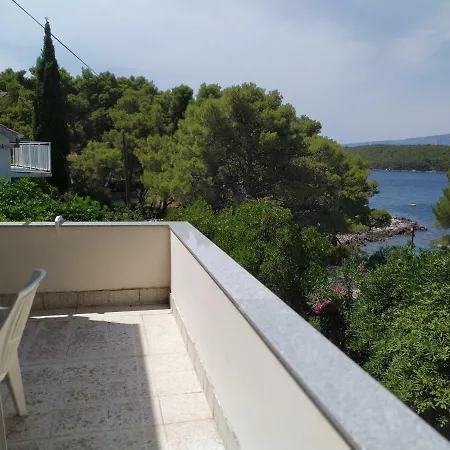 Apartment 1st Line To Sea And Beach,quiet Area,private Parking,terrace With Sea View *